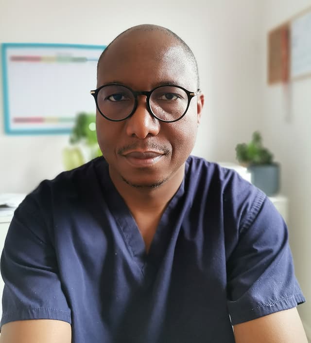 Dr Vincent Matalasi